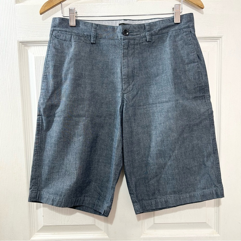 Banana Republic Men's Chambray Flat-Front Shorts Slate Blue Size 31